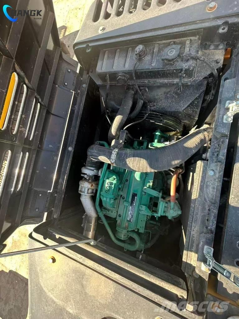 Volvo EC 140 D Гусеничні екскаватори