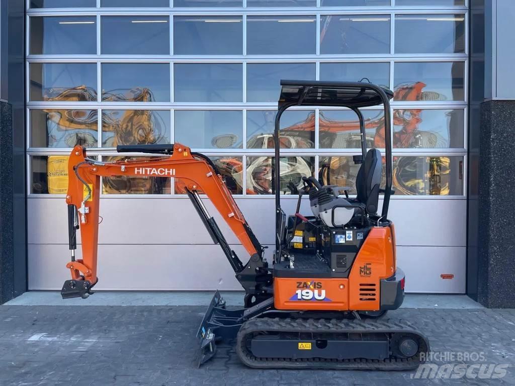 Hitachi ZX19-6 Міні-екскаватори < 7т