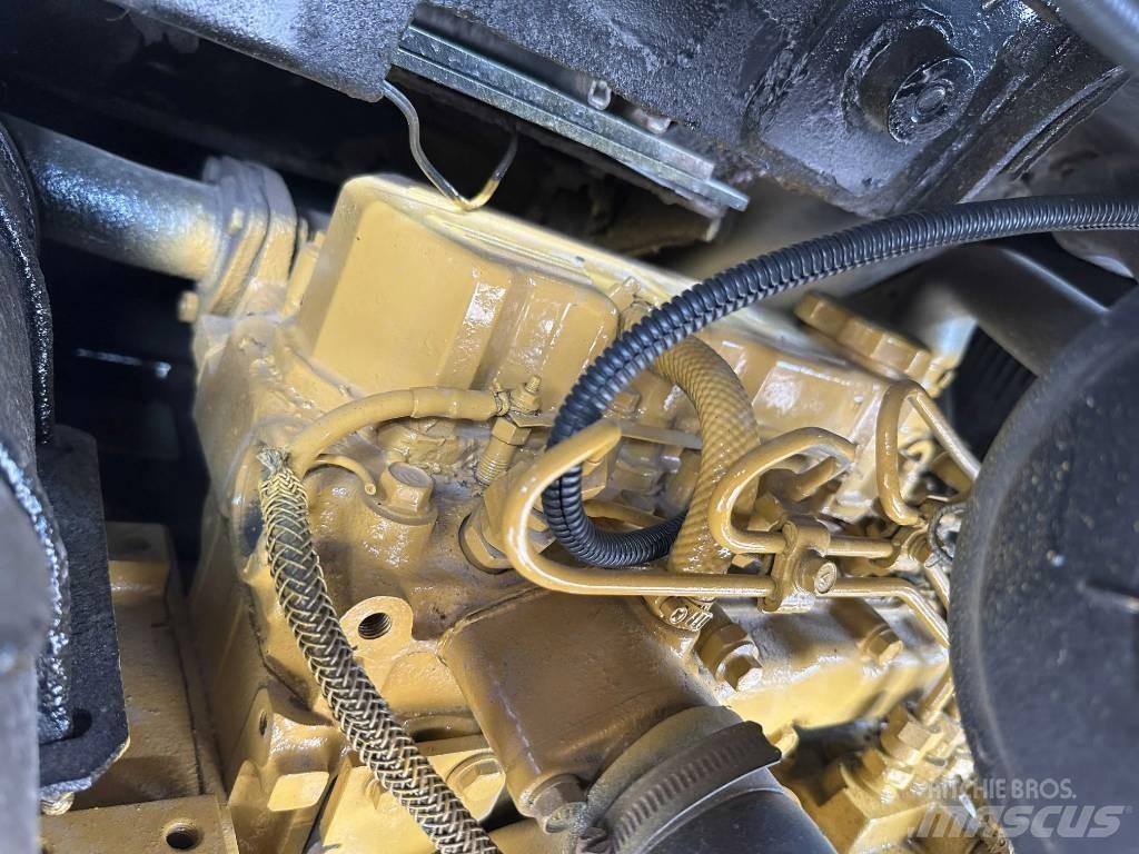 CAT 303GR Середні екскаватори 7т. - 12т.
