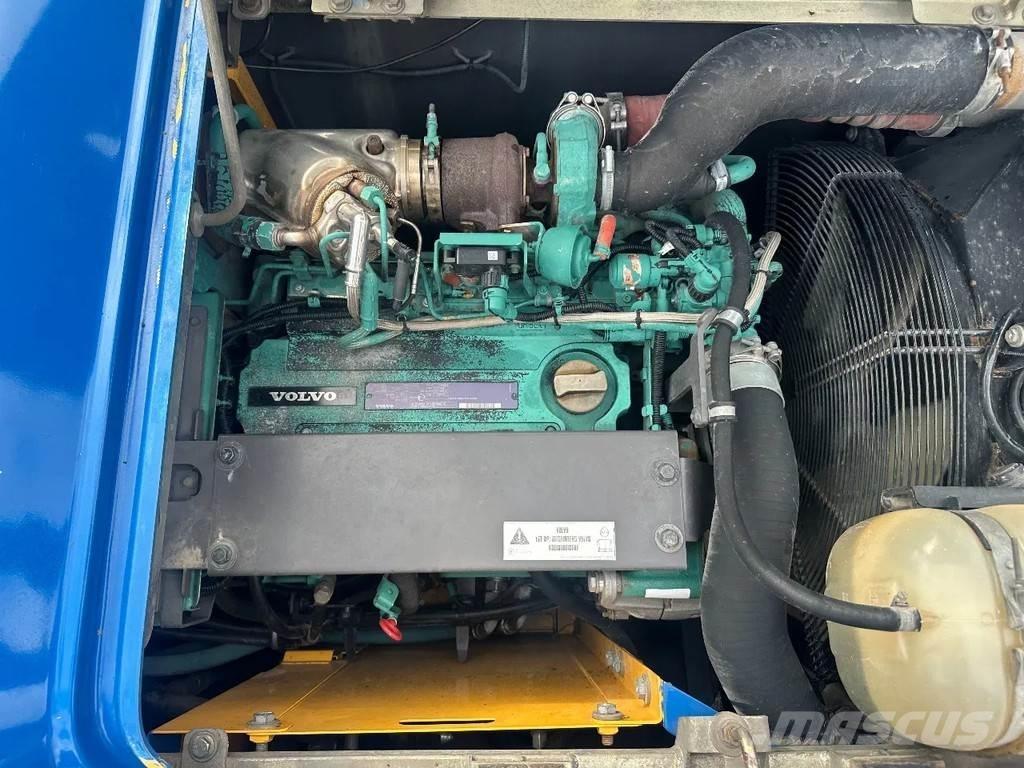 Volvo EW140D Колісні екскаватори