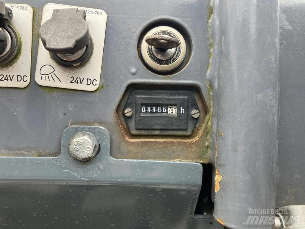 Vögele SUPER 800-3i Асфальтовкладачі
