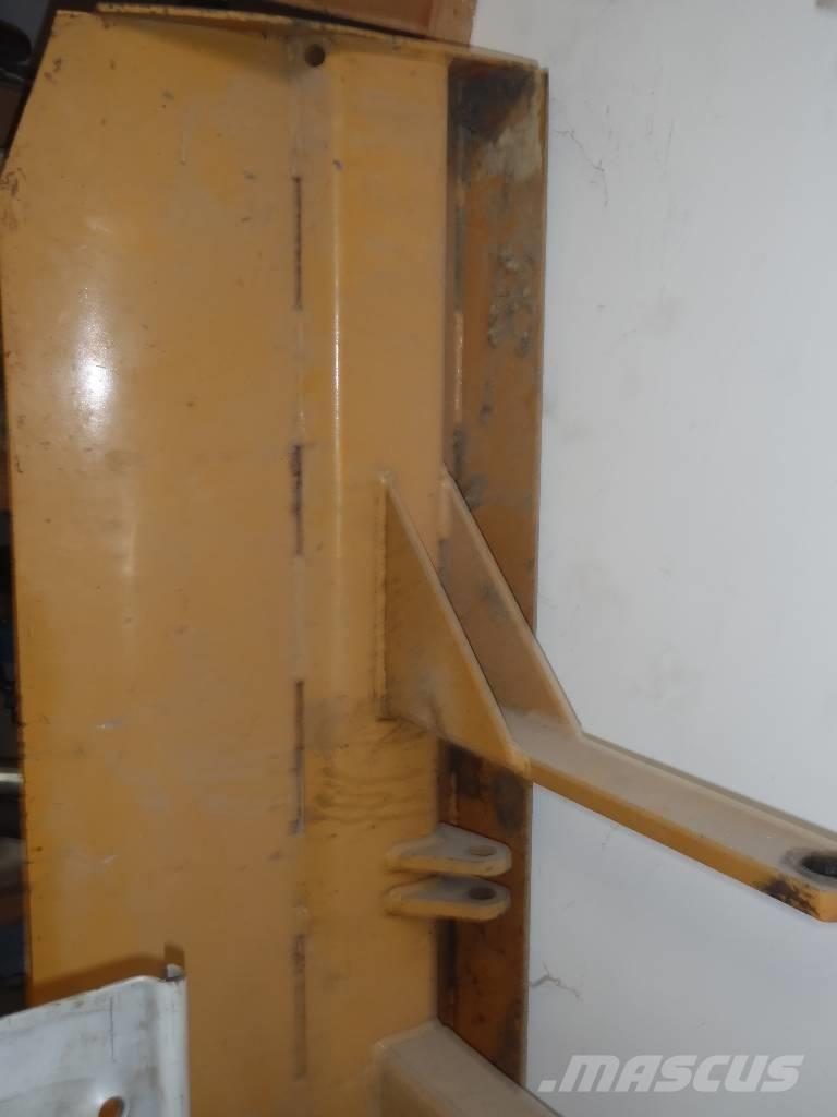 CASE TF 300 Канавокопачі