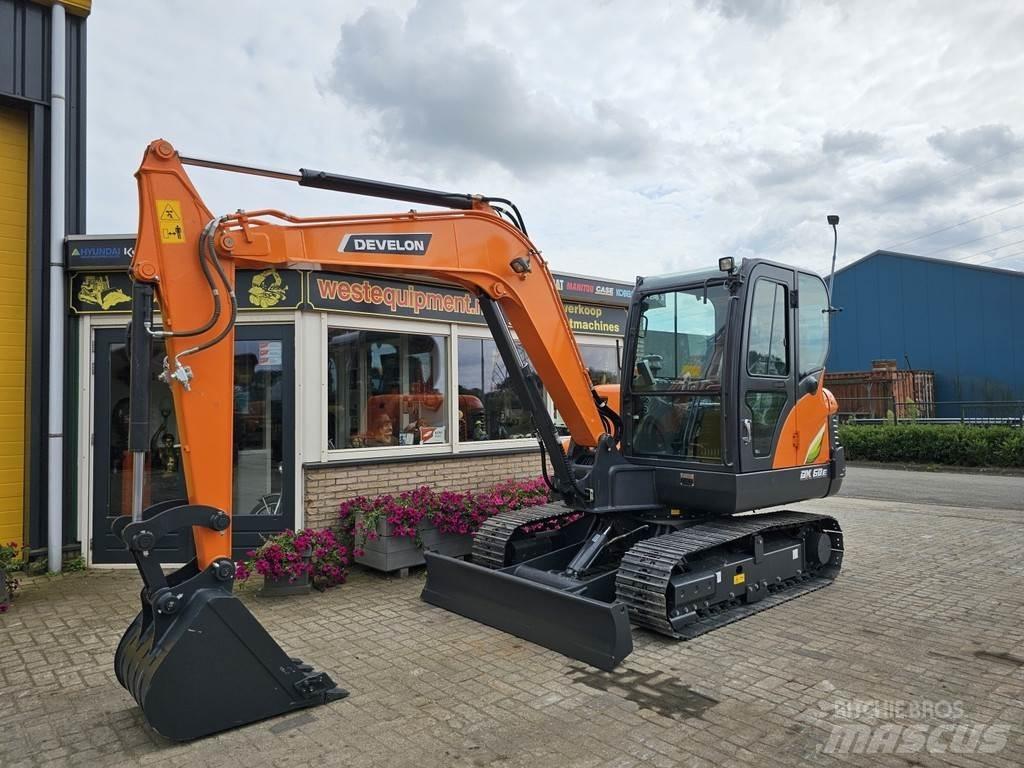 Develon DX60E-10N Міні-екскаватори < 7т