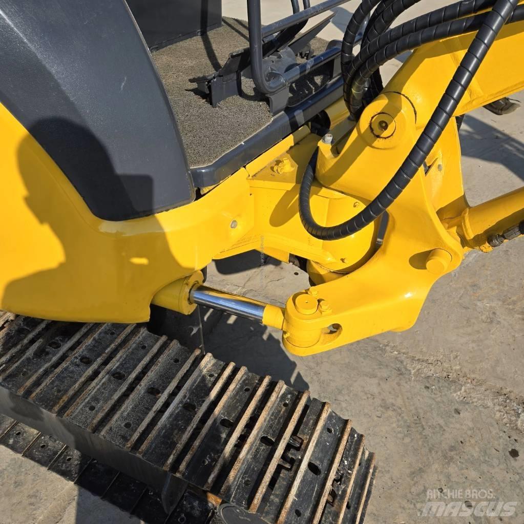 Komatsu PC 35 Міні-екскаватори < 7т