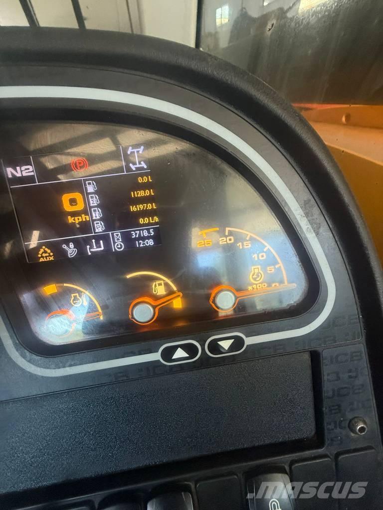 JCB 540-170 Телескопічні навантажувачі