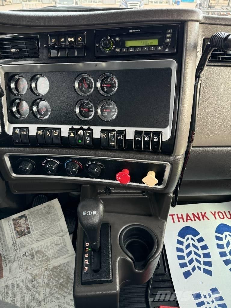 Kenworth T 800 Тягачі
