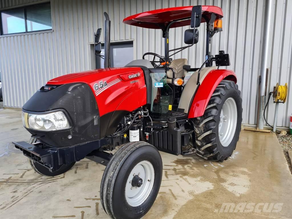 Case IH Farmall 65 A Трактори