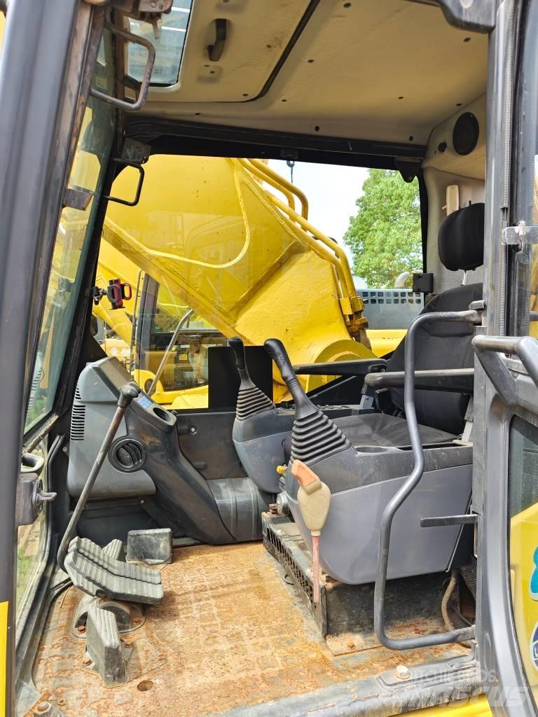 Komatsu PC 400-8 Гусеничні екскаватори