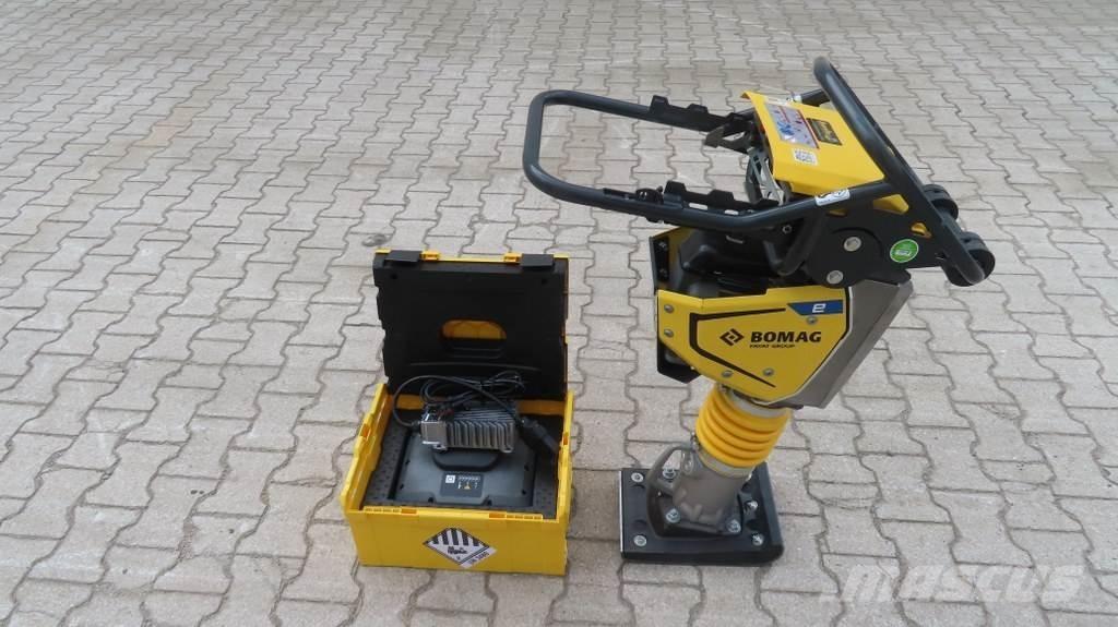 Bomag BT60E Трамбувальники