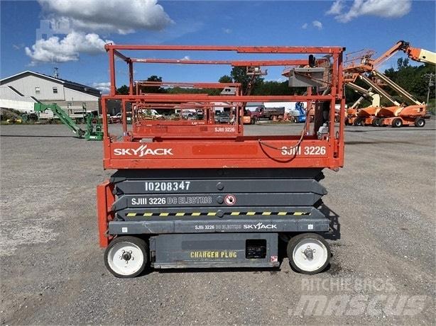 SkyJack SJ III 3226 Підйомники-ножиці