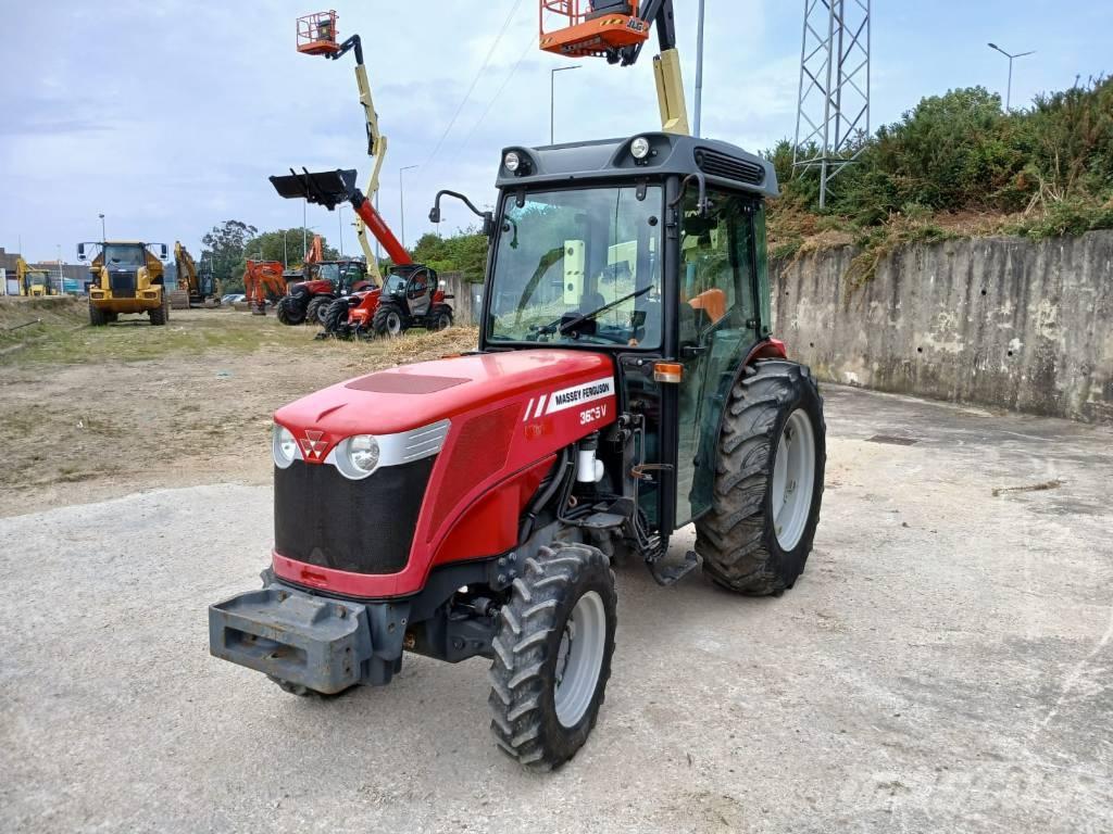 Massey Ferguson 3635 Трактори