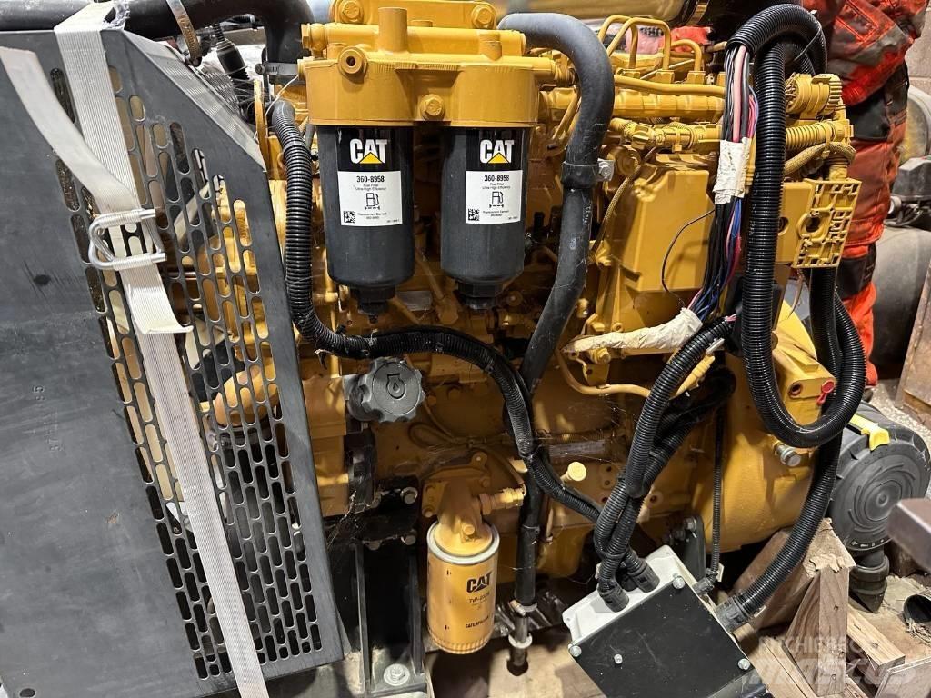 CAT C4.4 Двигуни