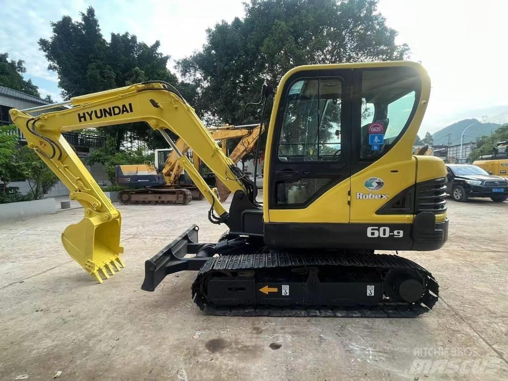 Hyundai R60-9 Гусеничні екскаватори
