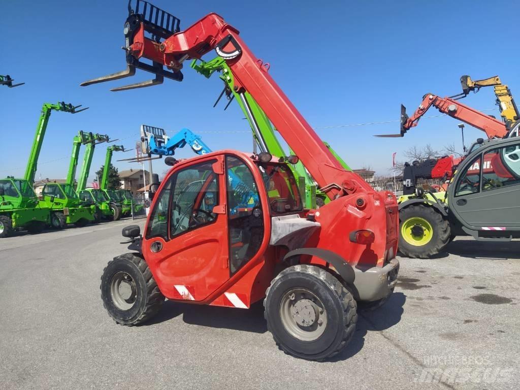 Manitou 625 Телескопічні навантажувачі
