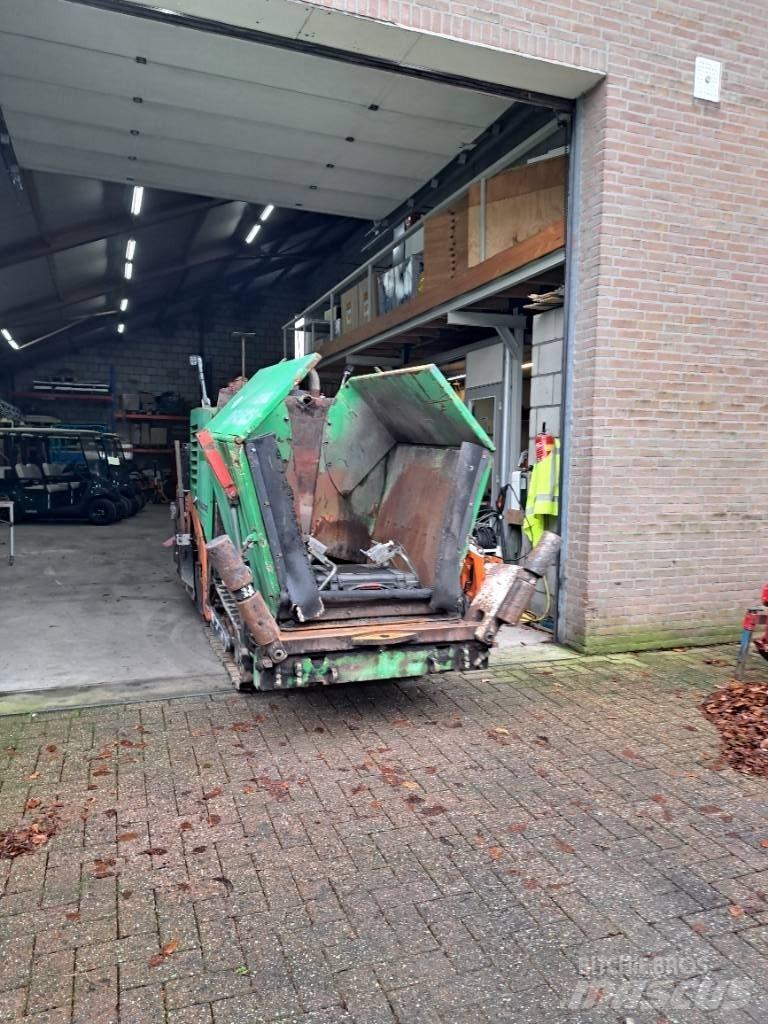 Demag 45 Асфальтовкладачі