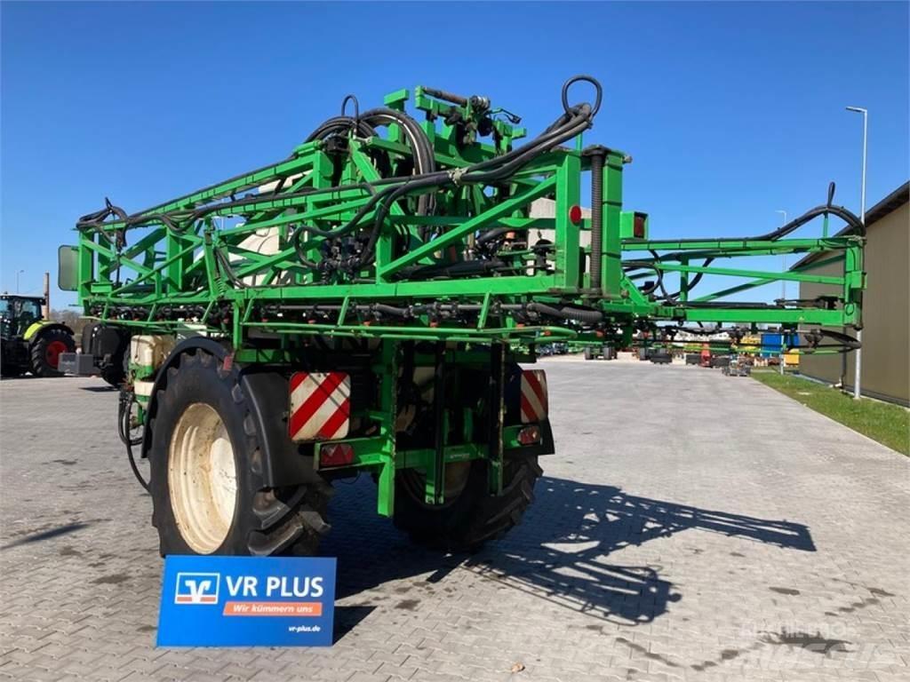  D4033 Причіпні обприскувачі