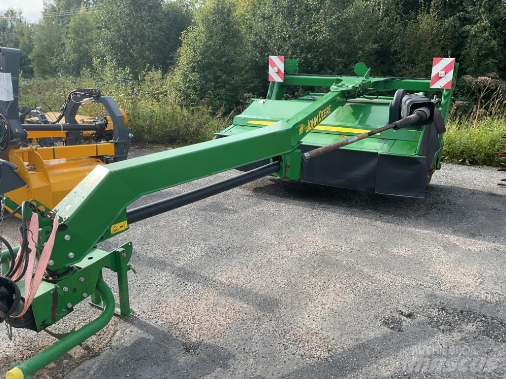 John Deere 530 Косилки-формувачі