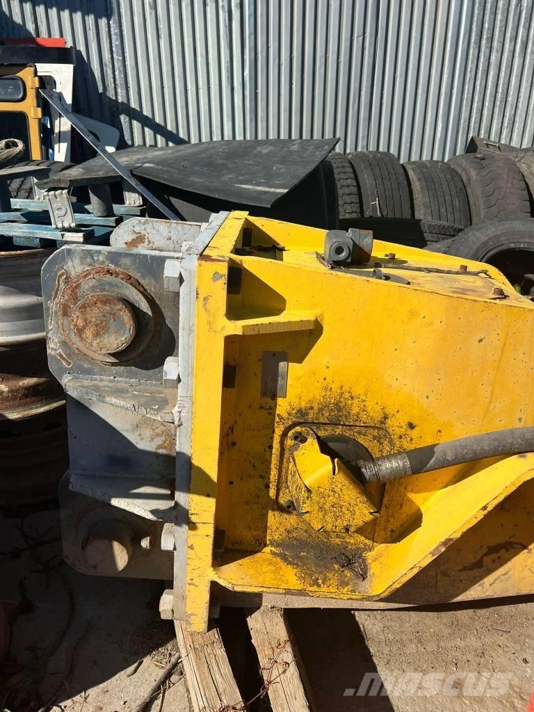 Epiroc HB 4700 Плуги
