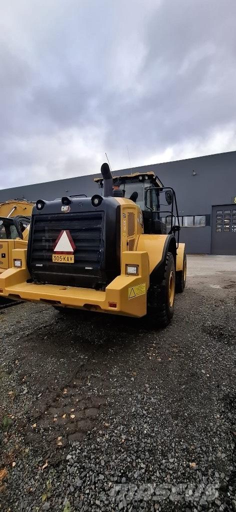 CAT 962 M Фронтальні навантажувачі