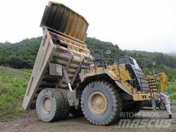 CAT 777F Кар`єрні самоскиди