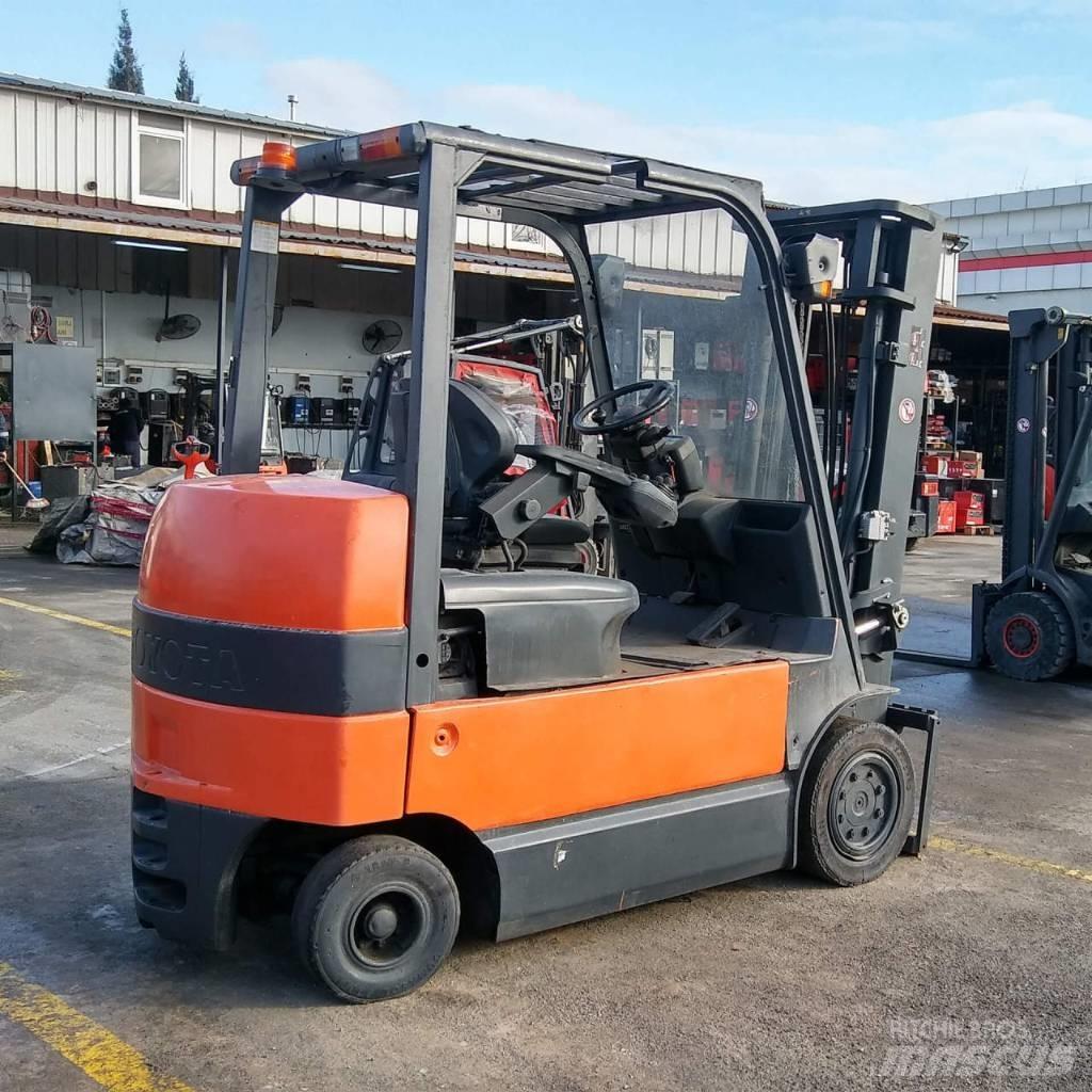 Toyota 7 FB MF 35 Електронавантажувачі