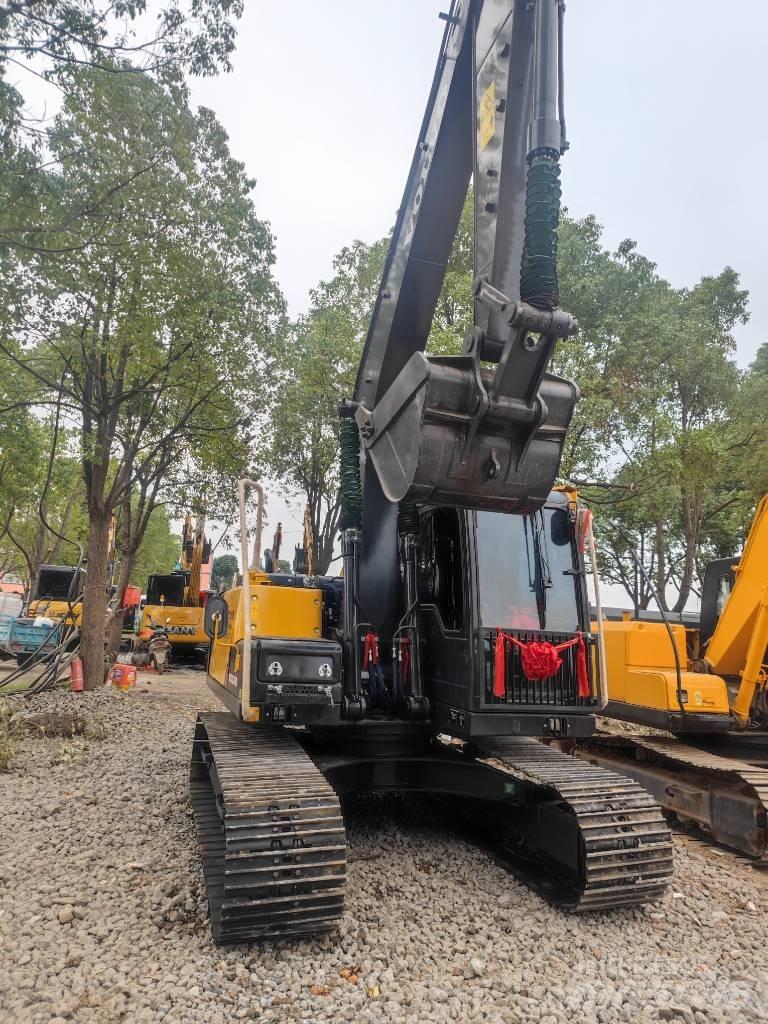 Volvo EC 140 Гусеничні екскаватори