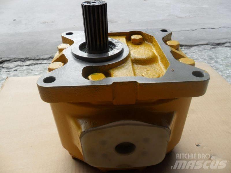 Komatsu D155 Коробка передач