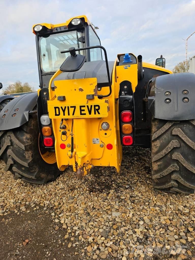 JCB 526-56 Agri Телескопічні навантажувачі