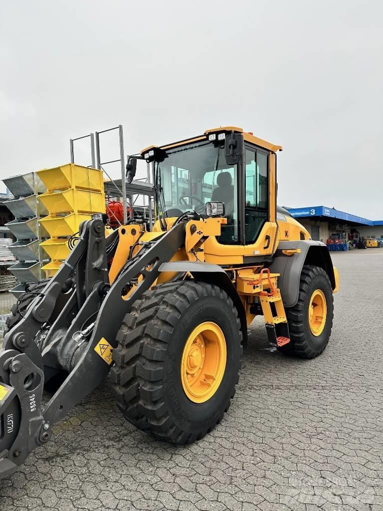 Volvo Radlader L60H Фронтальні навантажувачі