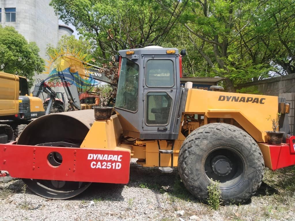 Dynapac CA 251 D Грунтові котки