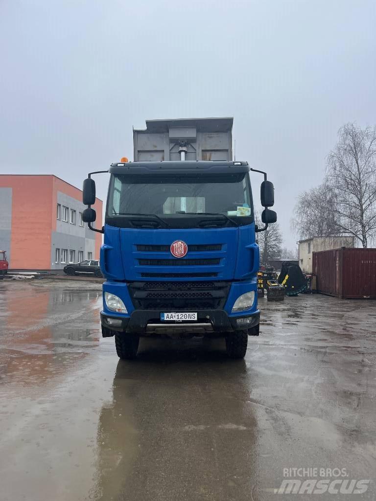 Tatra phoenix Міні самоскиди