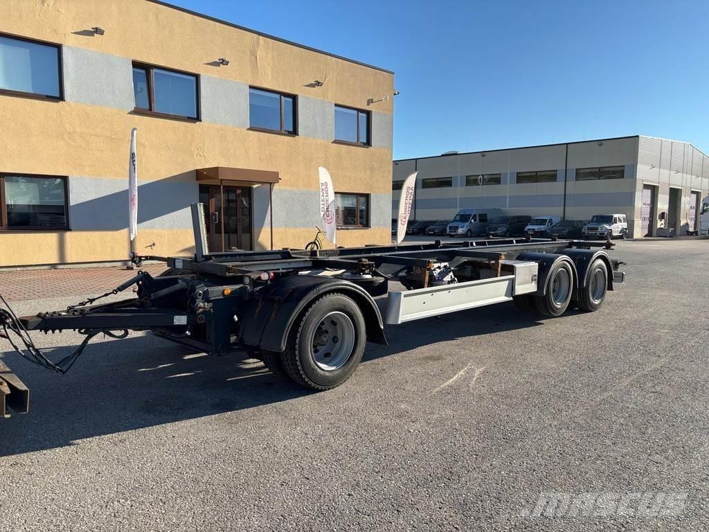 Fliegl 3-AXLE BDF Причепи для перевезення контейнерів