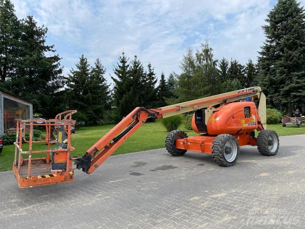 JLG 600 AJ Колінчаті підйомники