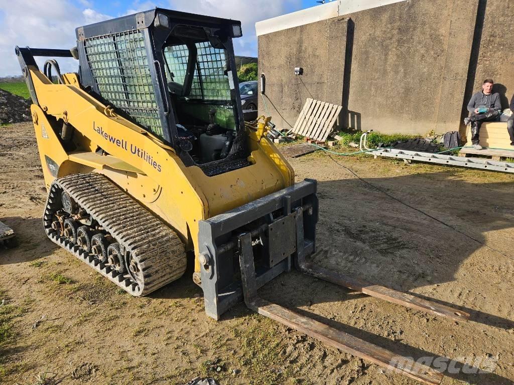 CAT 257 B 3 Міні-навантажувачі