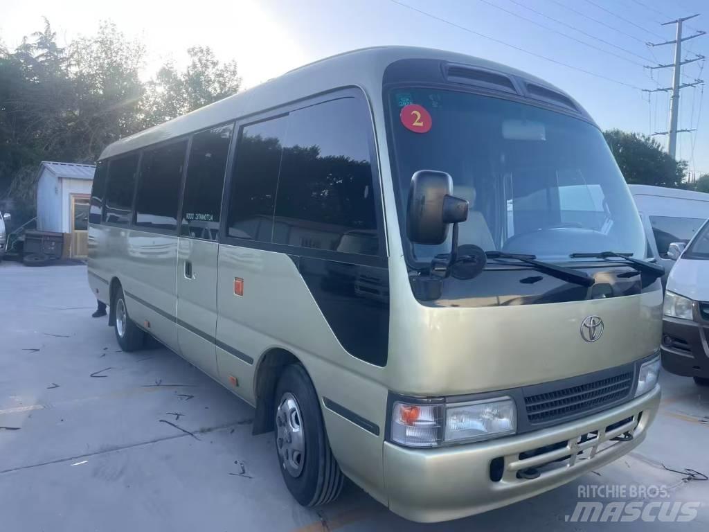 Toyota Coaster Міжміські автобуси