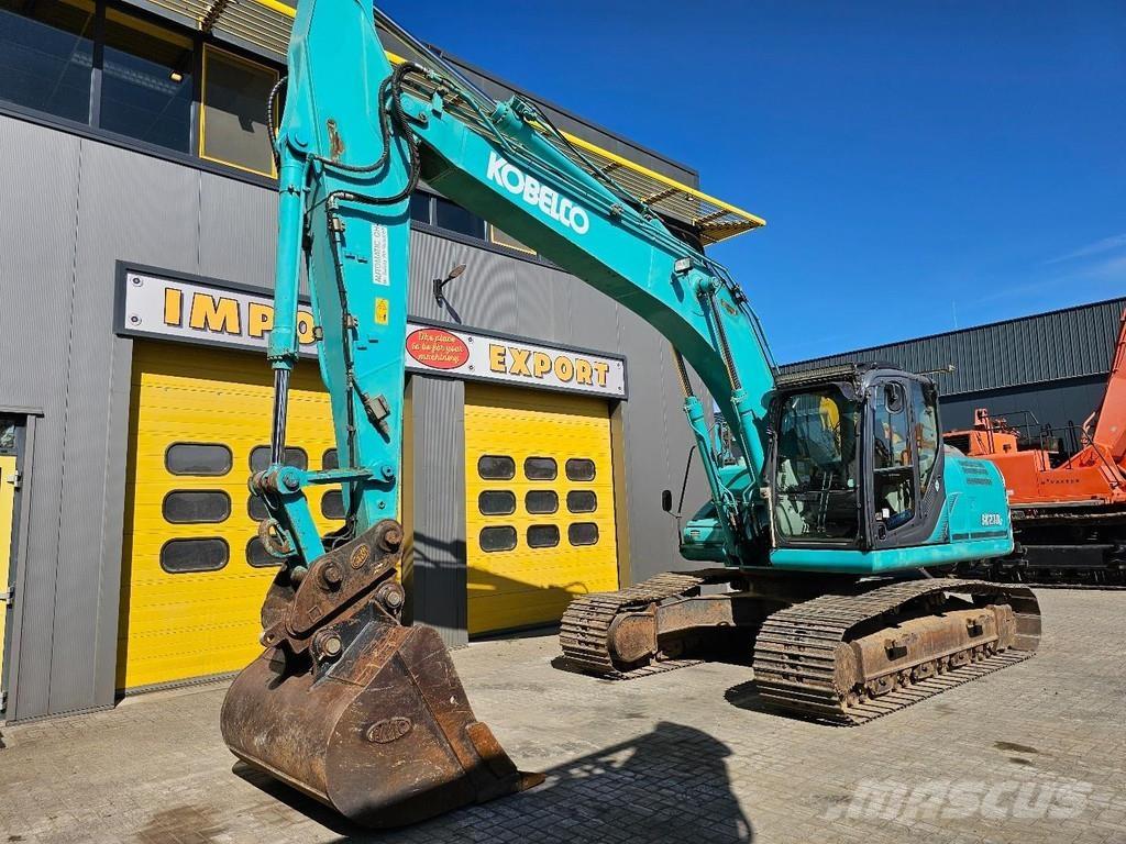 Kobelco SK210LC-9 Гусеничні екскаватори