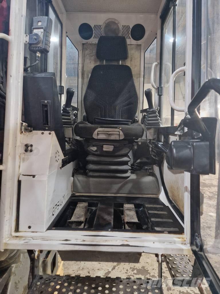 Epsilon M 12 L 97 Лісозаготівельні крани