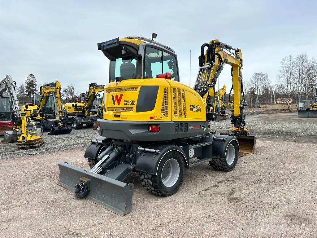 Wacker Neuson EW65 Колісні екскаватори