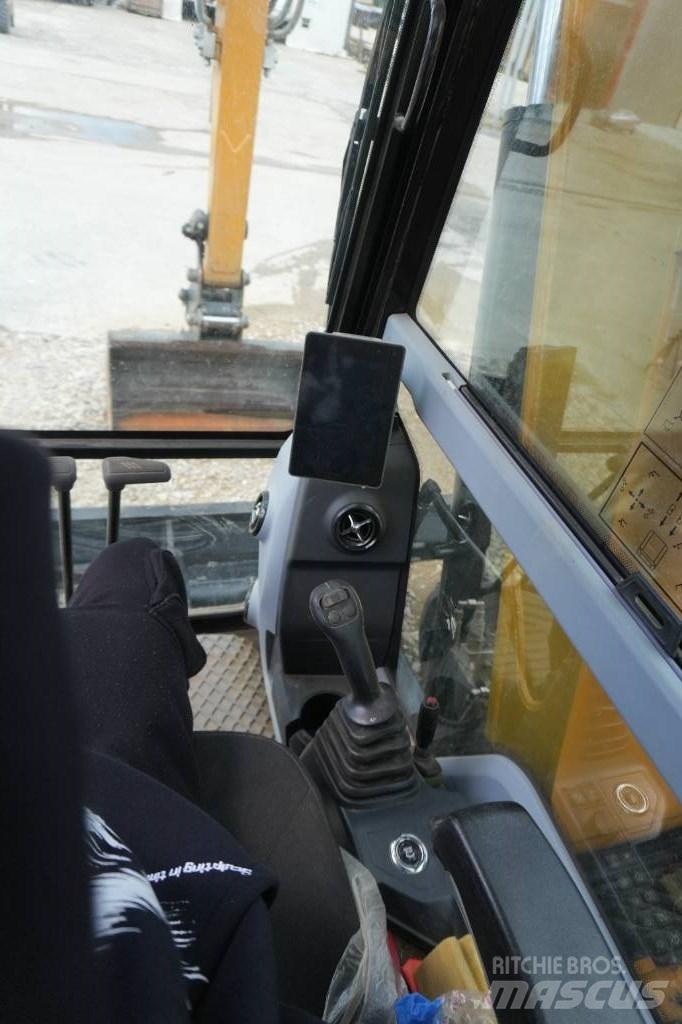 Sany SY 75 C Гусеничні екскаватори