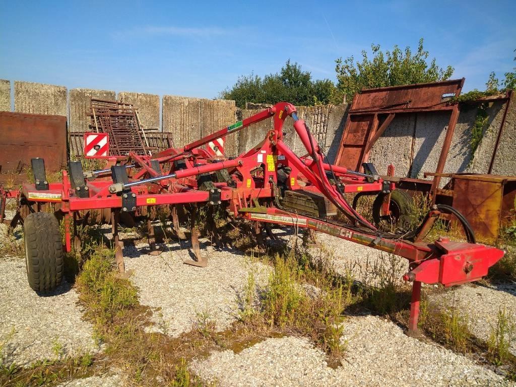 Horsch Terrano 5 FX Культиватори