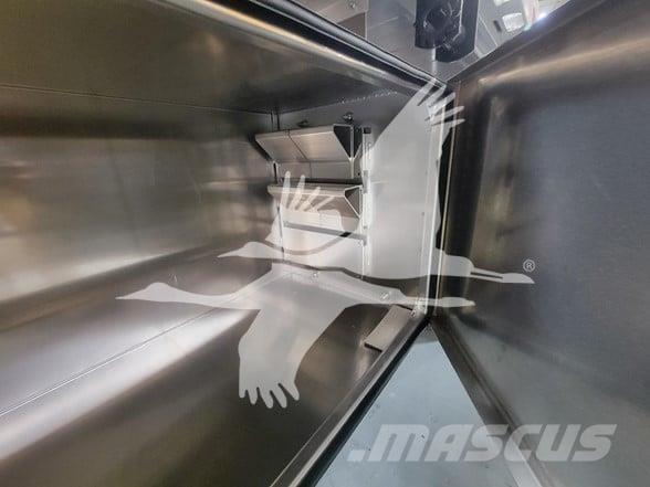 Fontaine  Напівпричепи-платформи/бічне розвантаження