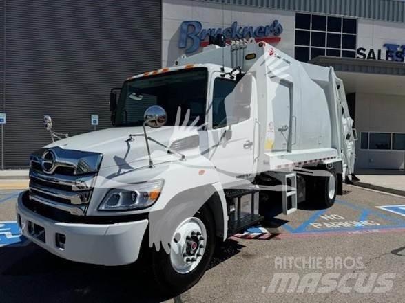 Hino L7 Сміттєвози