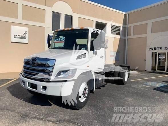 Hino L7 Шасі з кабіною