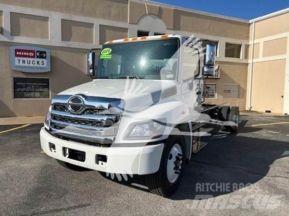 Hino L7 Шасі з кабіною