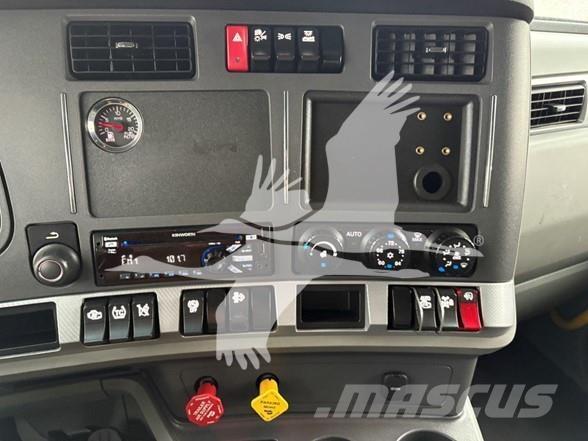 Kenworth T680 Тягачі