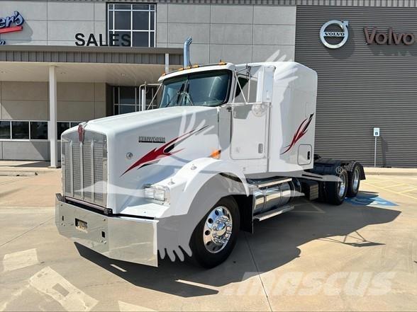 Kenworth T800 Тягачі