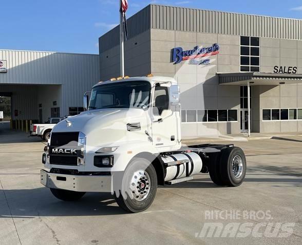 Mack MD6 Самоскиди