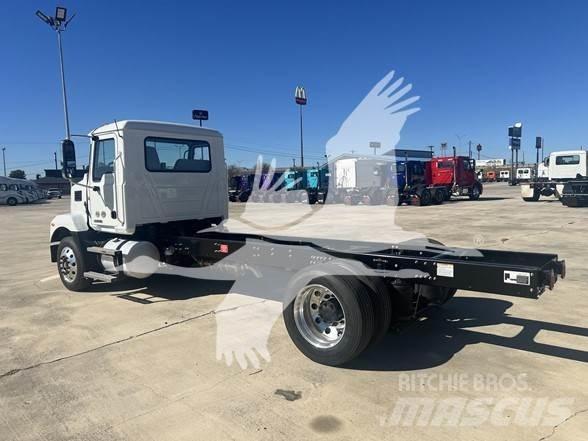 Mack MD6 Шасі з кабіною