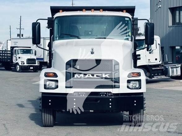 Mack MD6 Самоскиди