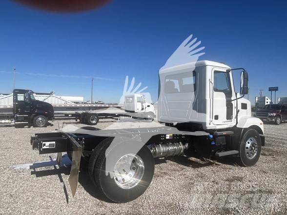 Mack MD6 Шасі з кабіною